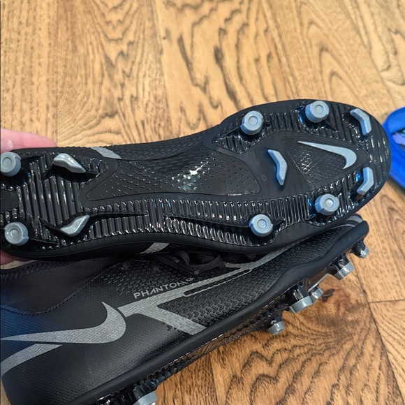 Nike Phantom GTZ DF/MG black and iron gray Cleat. New without Box - Picture 5 of 5